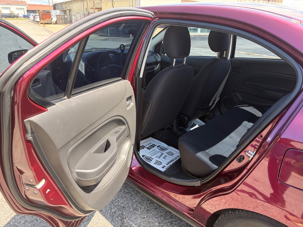 2020 Mitsubishi Mirage G4 ES - Photo 11