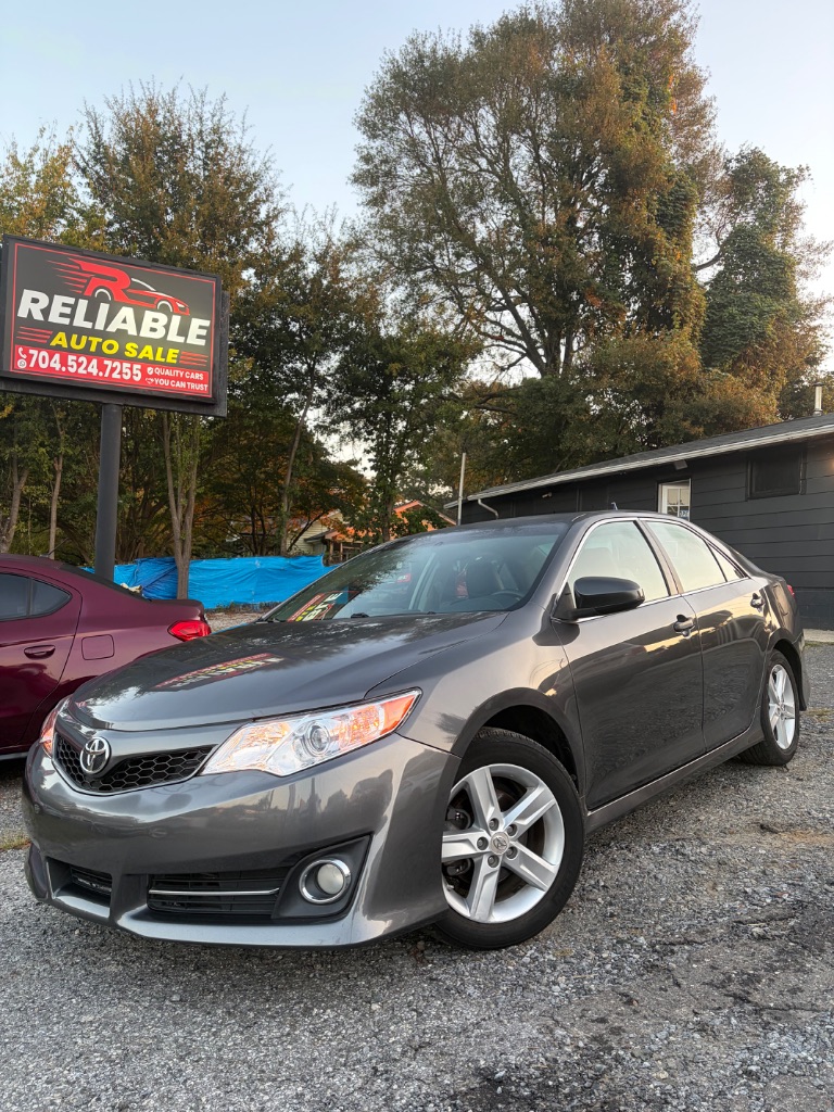 2012 Toyota Camry SE